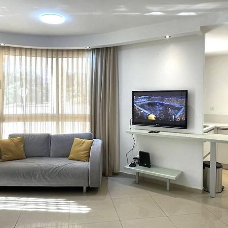 Sunny 3Br Apartment Golf Residence เอลัต ภายนอก รูปภาพ