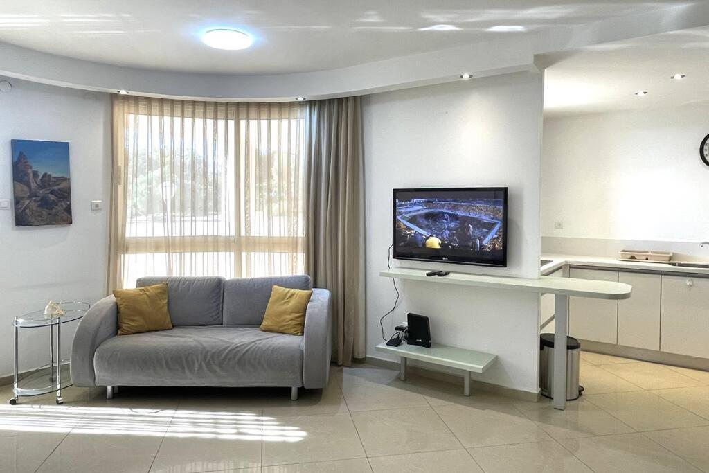 Sunny 3Br Apartment Golf Residence เอลัต ภายนอก รูปภาพ